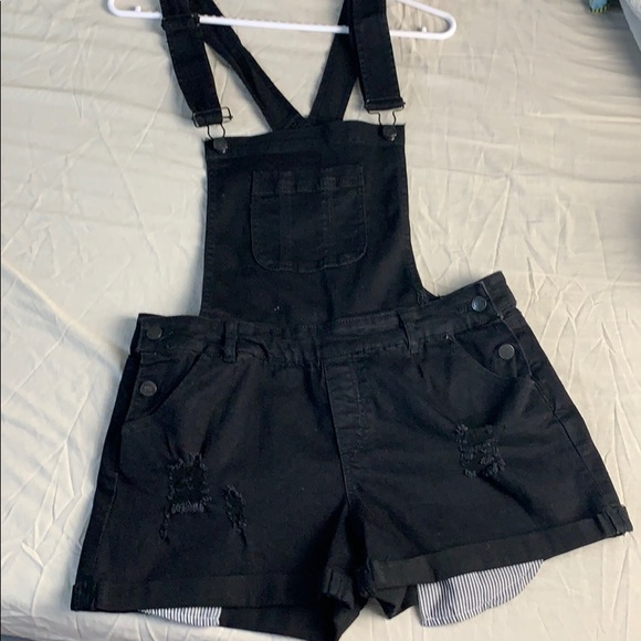 Black distressed curved shortall - Picture 7 of 7